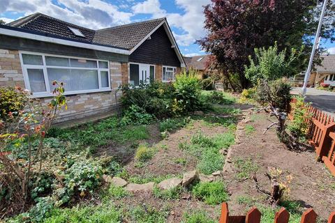 17 Manor Road, Bingham, Nottingham, NG13 8EA