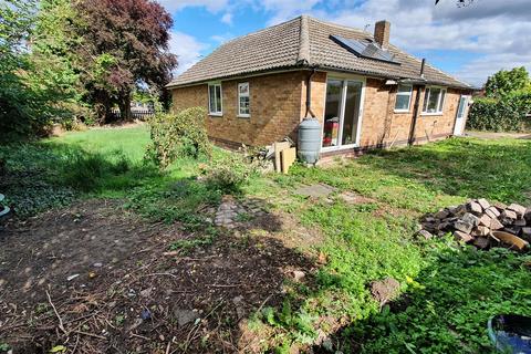 17 Manor Road, Bingham, Nottingham, NG13 8EA