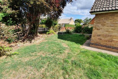 17 Manor Road, Bingham, Nottingham, NG13 8EA