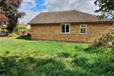 17 Manor Road, Bingham, Nottingham, NG13 8EA
