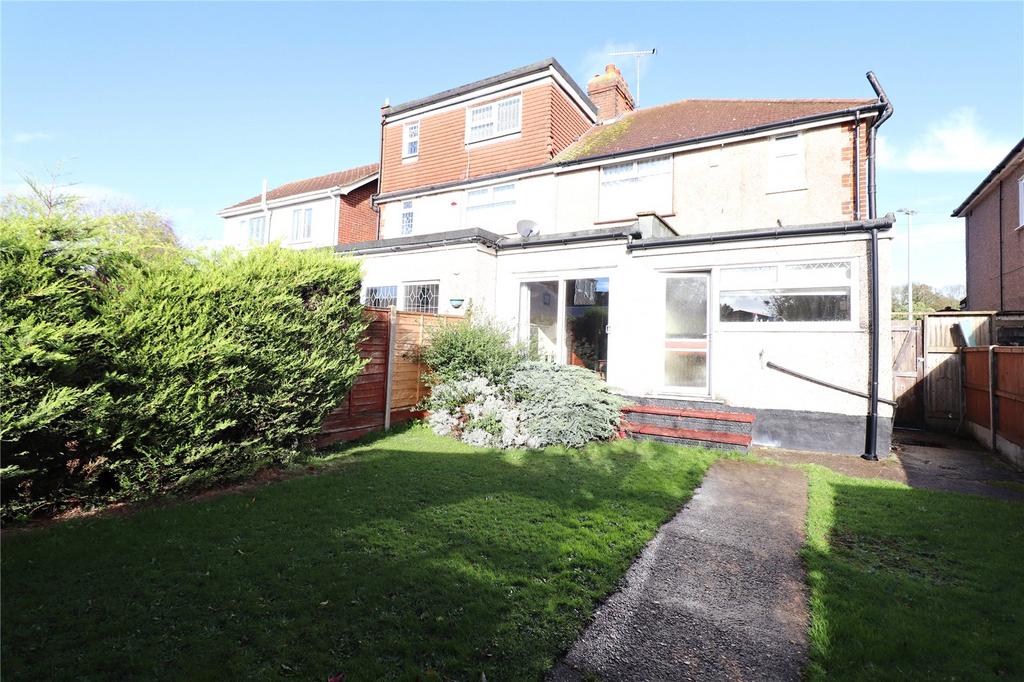 Mayplace Road East, Bexleyheath, Kent, DA7 3 bed semidetached house for sale £450,000