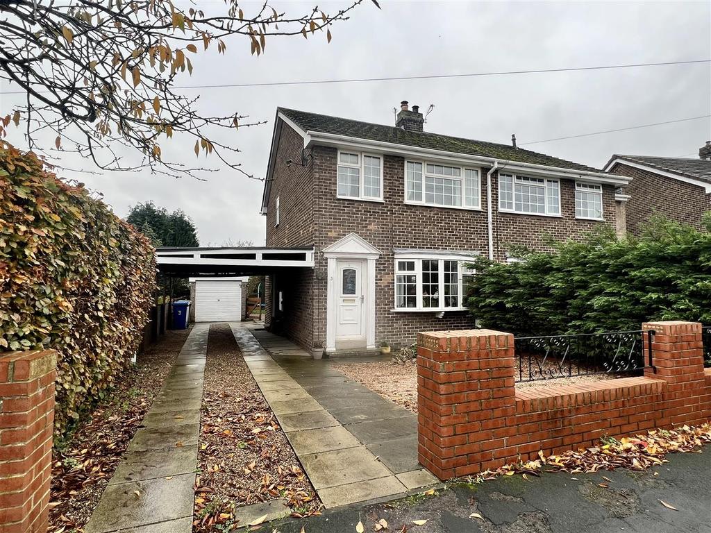 Chestnut Drive, HolmeOnSpaldingMoor, York 3 bed semidetached house