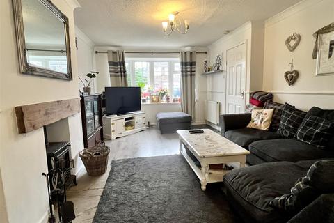3 Chestnut Drive, Holme On Spalding Moor, York, YO43 4HW