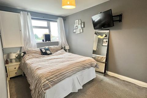 3 Chestnut Drive, Holme On Spalding Moor, York, YO43 4HW