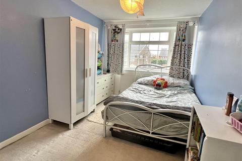 3 Chestnut Drive, Holme On Spalding Moor, York, YO43 4HW