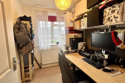 3 Chestnut Drive, Holme On Spalding Moor, York, YO43 4HW