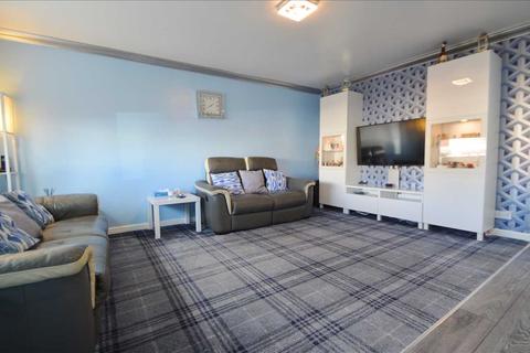 14 The Beeches, Kirkmuirhill, Lanark, ML11 9YR