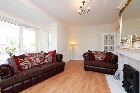 32 Aitkenhead Avenue, Coatbridge, ML5 5SH