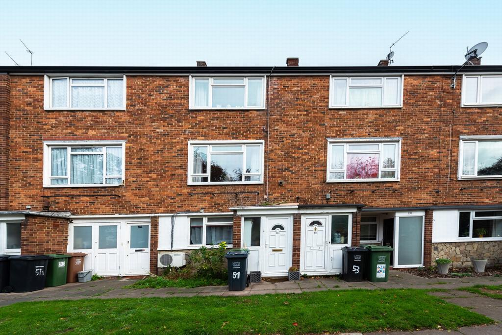 Burnt Ash Road, London, SE12 2 bed flat £1,550 pcm (£358 pw)