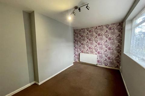 40 Murcroft Road, Stourbridge, DY9 9HU