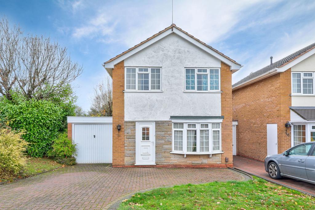 Copt Heath Drive, Knowle, B93 3 bed link detached house for sale £450,000