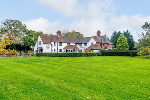 6 bedroom equestrian property for sale, Okehurst Lane, Billingshurst, West Sussex