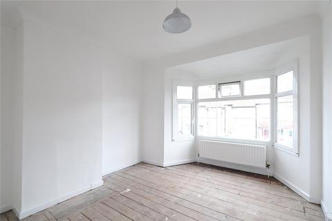 5 Hind Crescent, Erith, DA8 3BP