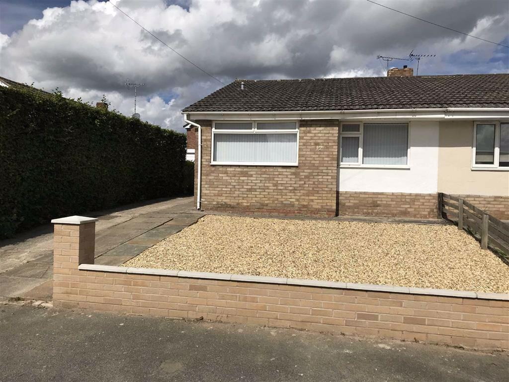 Daleside, Buckley, Flintshire 2 bed semidetached bungalow £180,000
