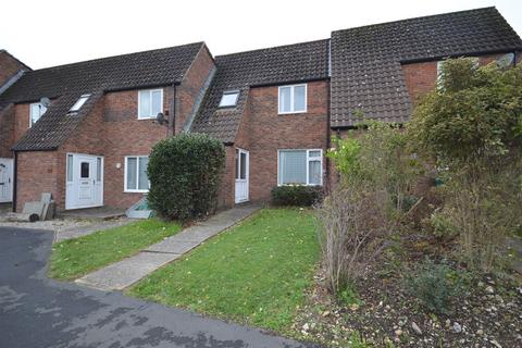 4 bedroom terraced house to rent, Croft Mead, Chichester, PO19