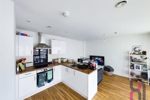 1 bedroom flat for sale, Manchester Waters, 1 Pomona Strand, Old Trafford, Manchester, M16