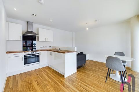 1 bedroom flat for sale, Manchester Waters, 1 Pomona Strand, Old Trafford, Manchester, M16