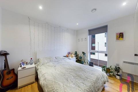 2 bedroom flat for sale, The Plaza, 1 Advent Way, Ancoats, Manchester, M4