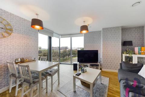 2 bedroom flat for sale, The Tower, 19 Plaza Boulevard, Liverpool, L8