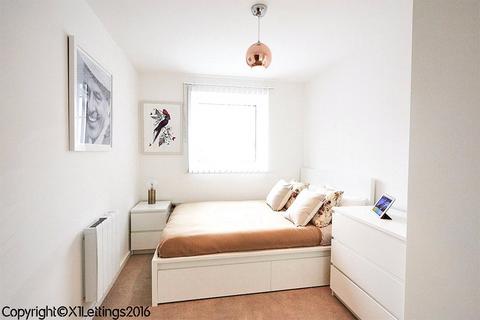 2 bedroom flat for sale, Endeavour House, 1b Elmira Way, M5