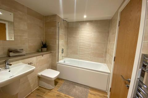 1 bedroom flat for sale, Manchester Waters, 3 Pomona Strand, Old Trafford, M16