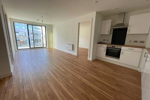 3 bedroom flat for sale, Manchester Waters, 3 Pomona Strand, Old Trafford, M16