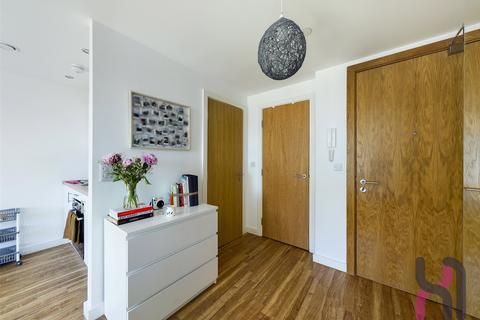 1 bedroom property for sale, The Tower, 19 Plaza Boulevard, Liverpool, L8