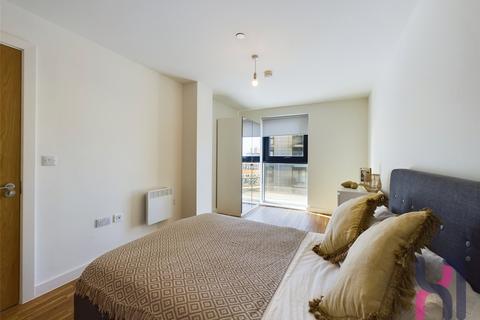 3 bedroom flat for sale, Manchester Waters, 3 Pomona Strand, Old Trafford, M16