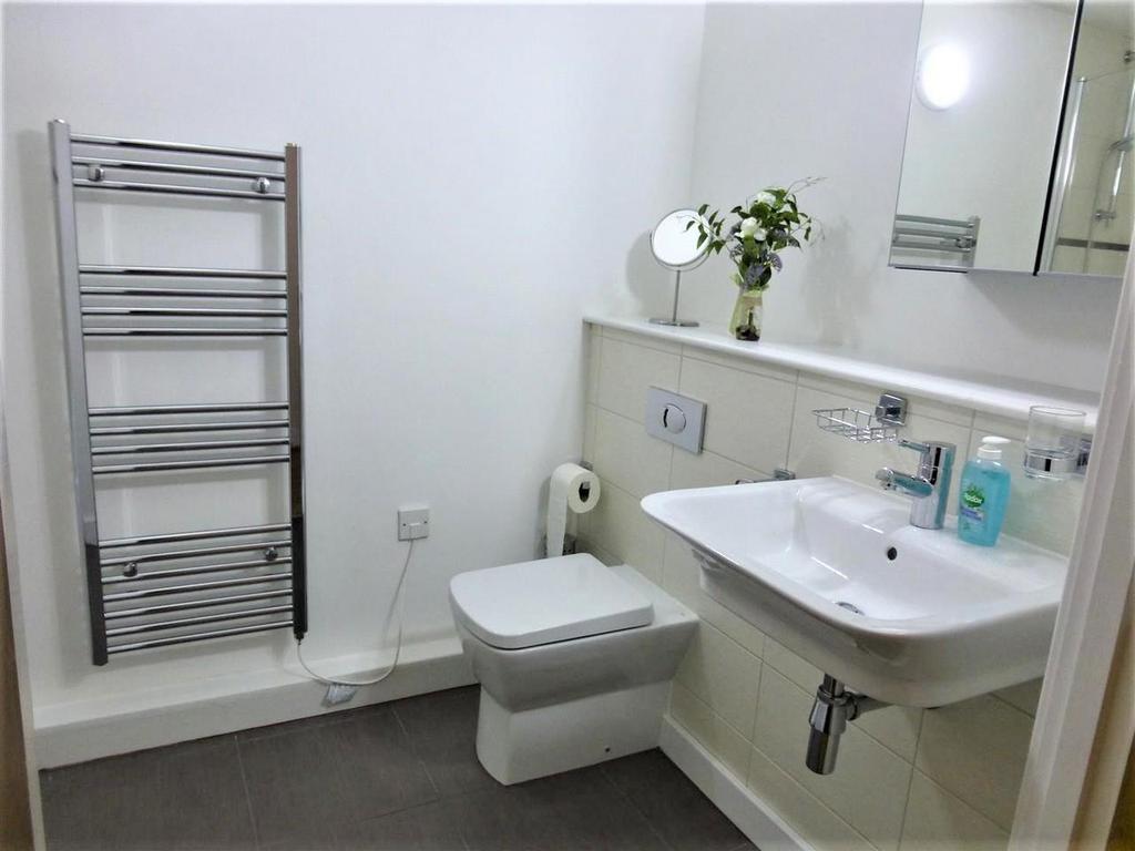 En suite.jpg