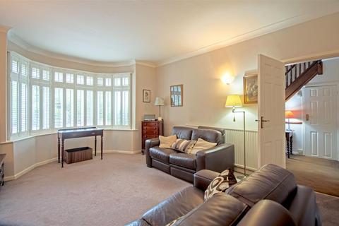 65 Jervis Crescent, Sutton Coldfield, B74 4PN
