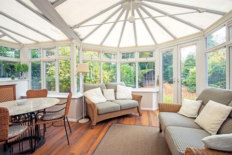 65 Jervis Crescent, Sutton Coldfield, B74 4PN