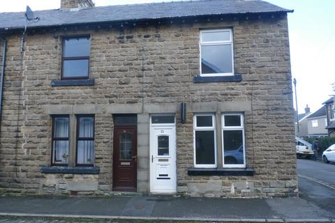 2 bedroom end of terrace house to rent, Princes Road, Buxton SK17