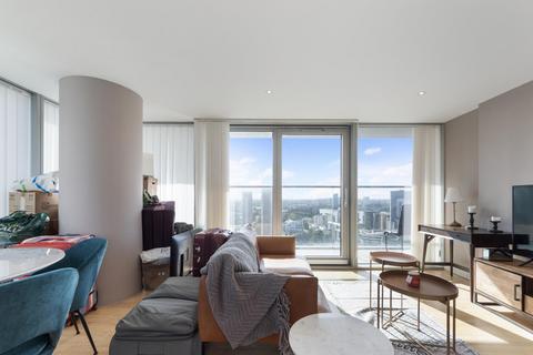 2 bedroom apartment to rent, Landmark East, Canary Wharf, London, E14