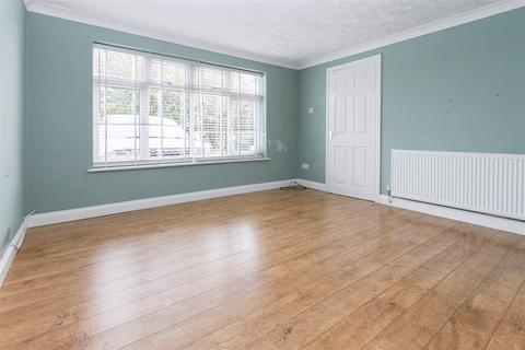 1 Fox Hatch, Kelvedon Hatch, Brentwood, CM15 0AR