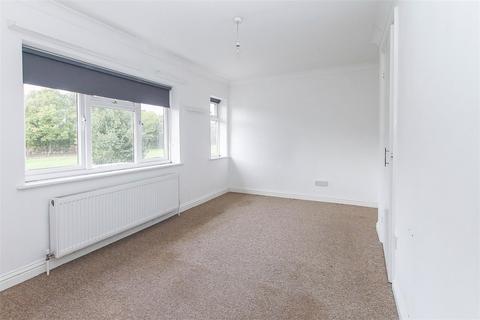 1 Fox Hatch, Kelvedon Hatch, Brentwood, CM15 0AR