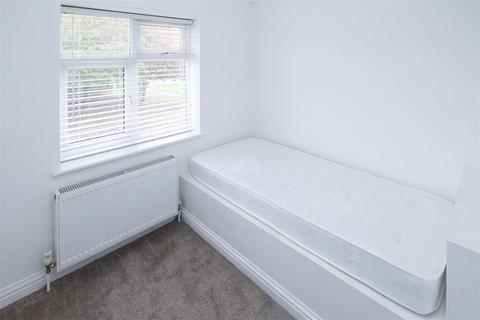 1 Fox Hatch, Kelvedon Hatch, Brentwood, CM15 0AR
