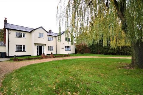 6 bedroom detached house to rent, Bambers Green, Takeley, CM22