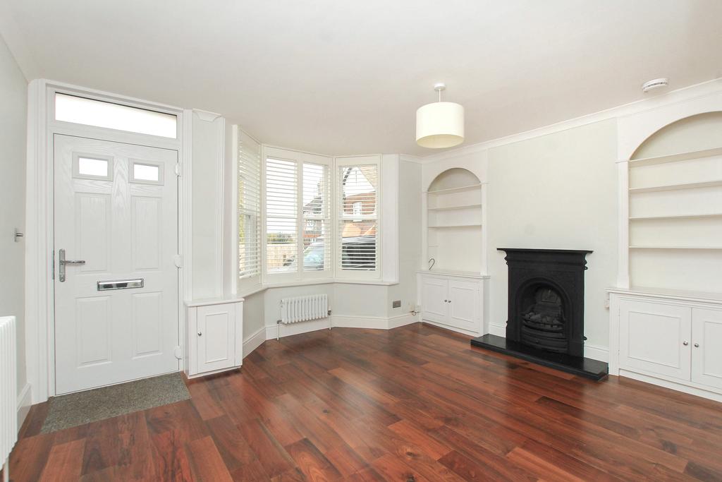 Charles Street, Berkhamsted HP4 3 bed terraced house £700,000