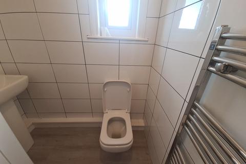 undefined, Manor Grove, Leeds