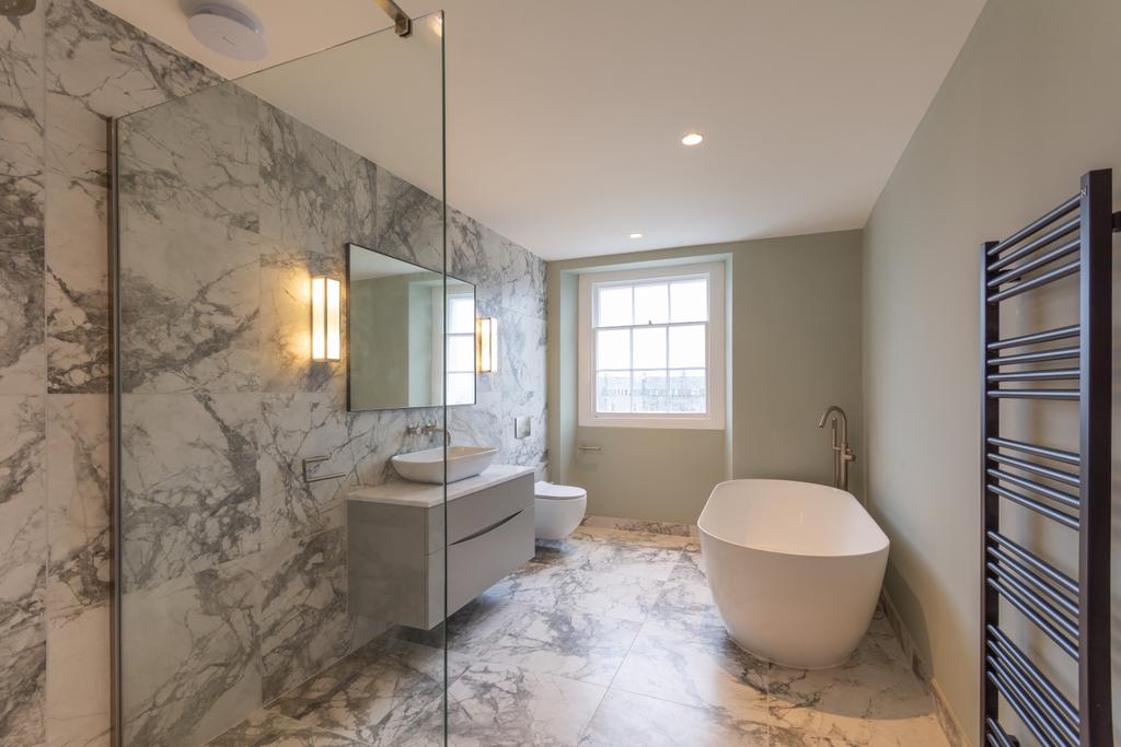 Family bathroom