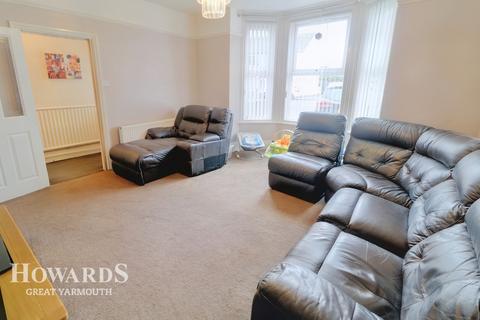 5 bedroom semi-detached house for sale - Caister Road, Great Yarmouth