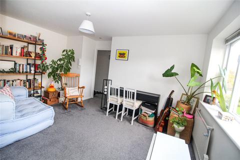 1 bedroom apartment for sale - Naunton Way, Hornchurch, RM12