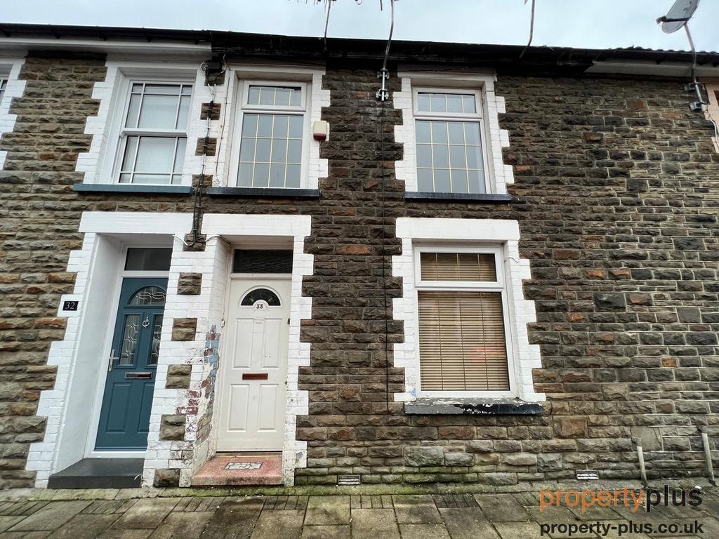 Lewis Street Pentre Pentre 2 bed terraced house £89,950