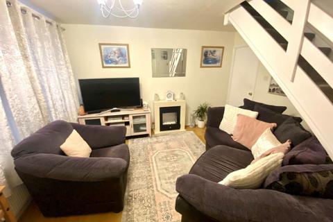 71 Dore Close, Northampton, NN3 8NJ