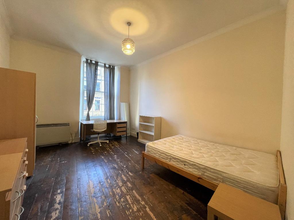 Apartment in Glasgow - More