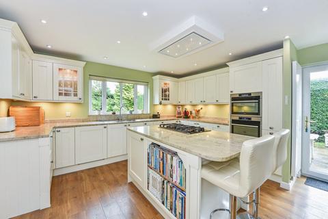 5 bedroom detached house for sale, Parsonage Close, Petersfield, Hampshire