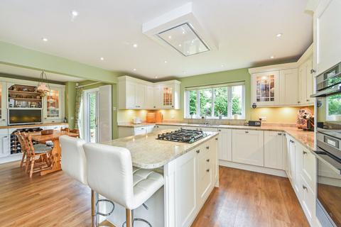 5 bedroom detached house for sale, Parsonage Close, Petersfield, Hampshire