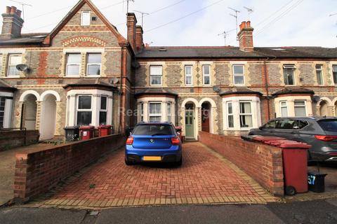 4 bedroom terraced house to rent, London Road, Reading