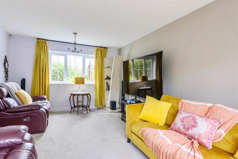 5 bedroom detached house for sale - Ellis Road, Broadbridge Heath, RH12