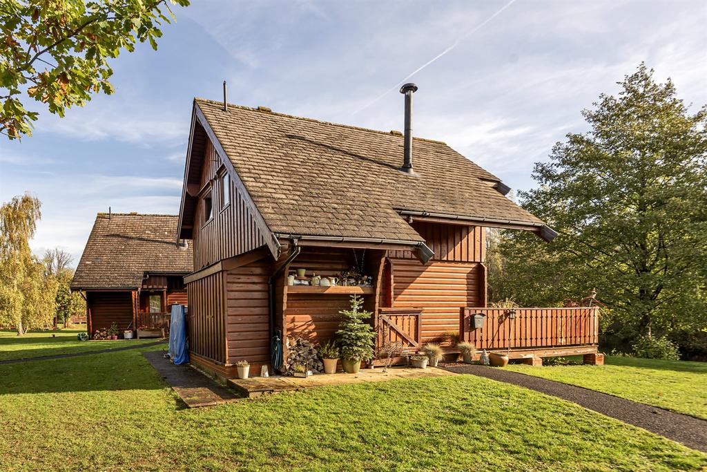 Harleyford Estate, Marlow 2 bed detached house for sale £535,000